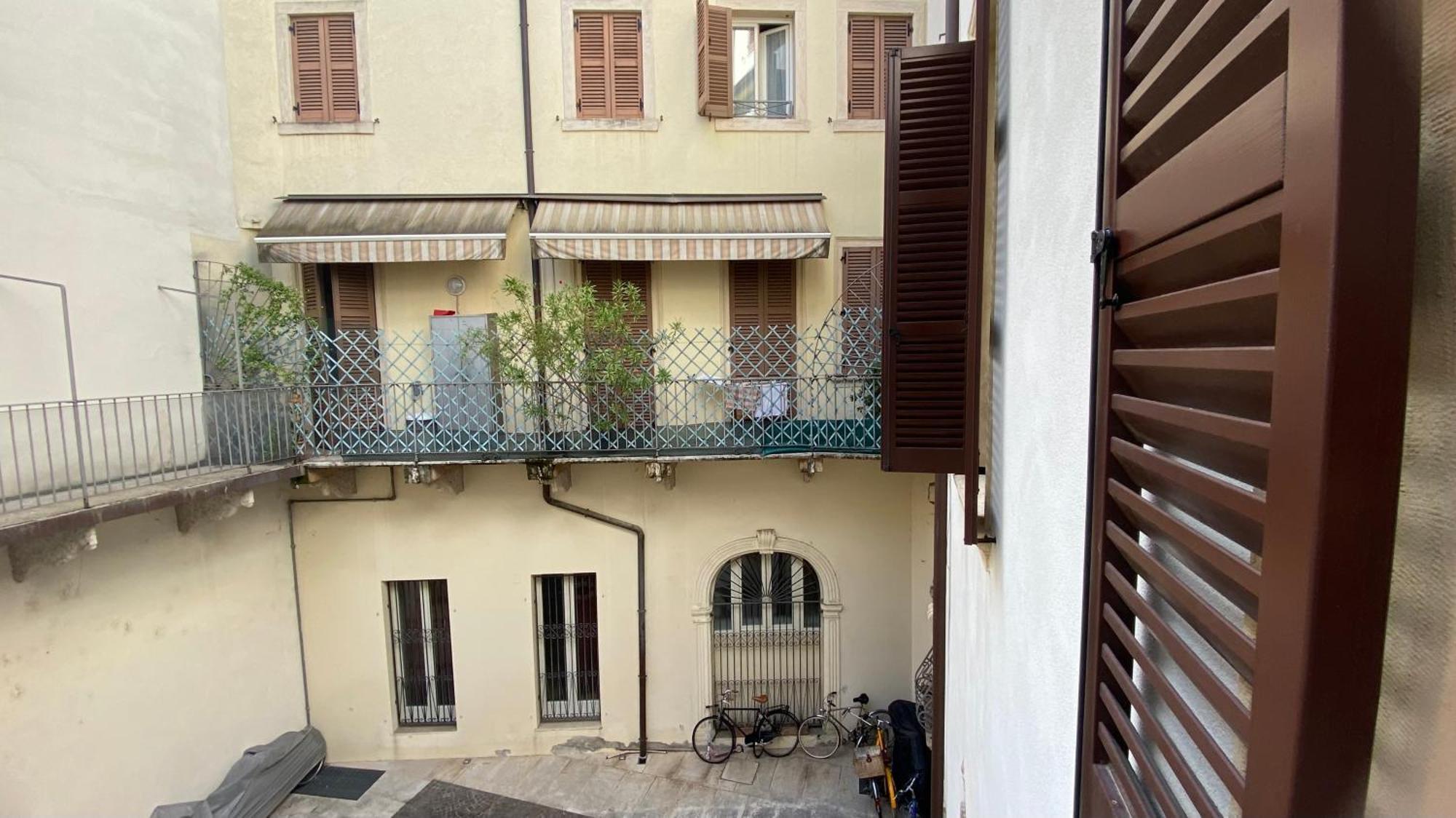 Ad Verona Flat Eksteriør billede