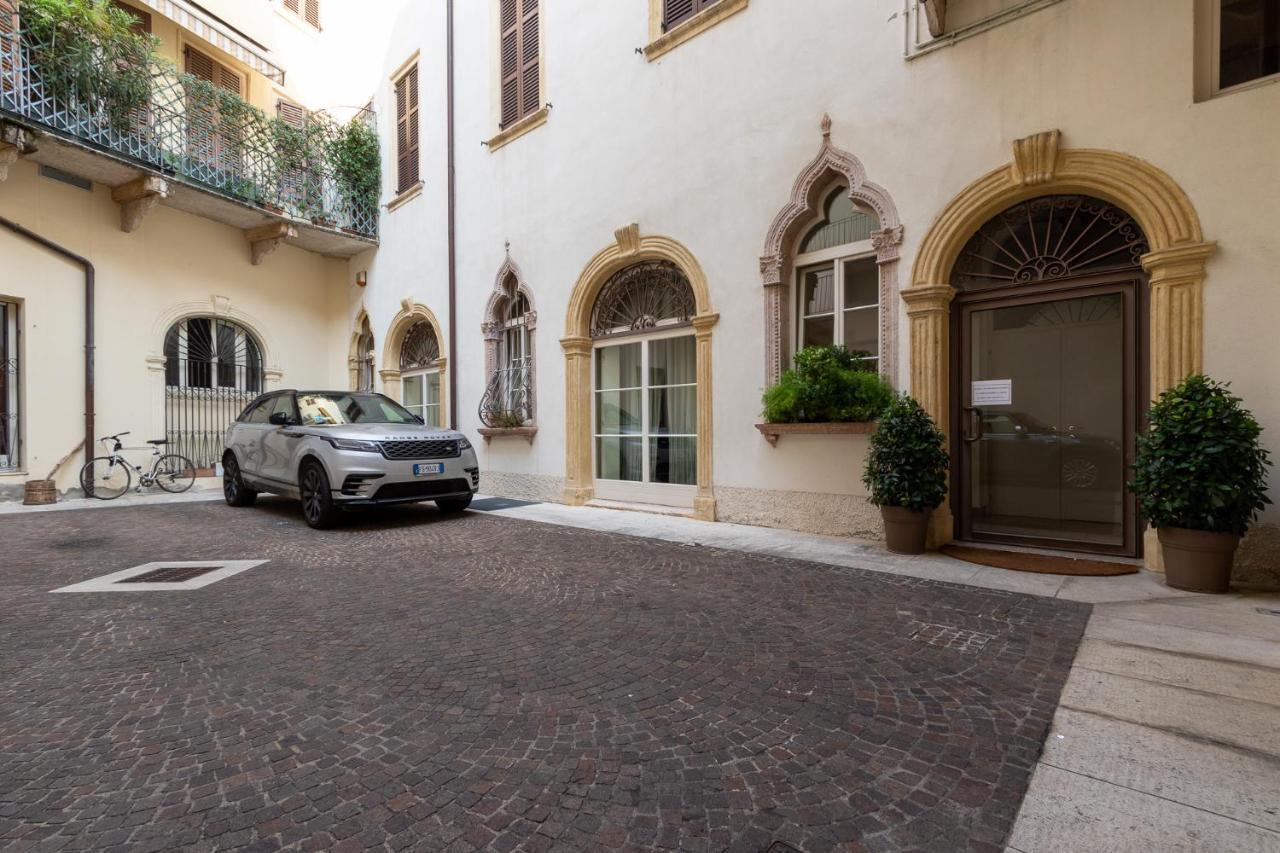 Ad Verona Flat Eksteriør billede